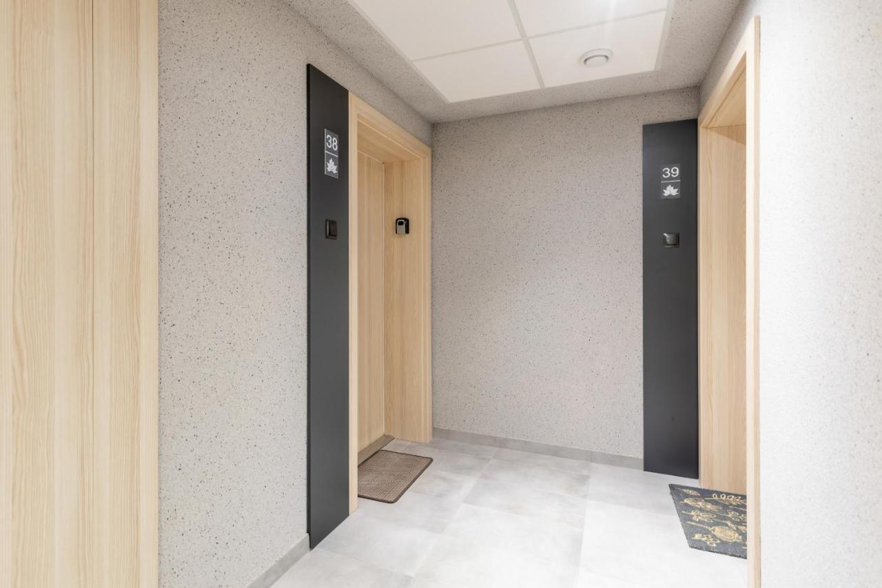 Apartament Deluxe Platany C38 By Renters Apartment Kolobrzeg Ngoại thất bức ảnh